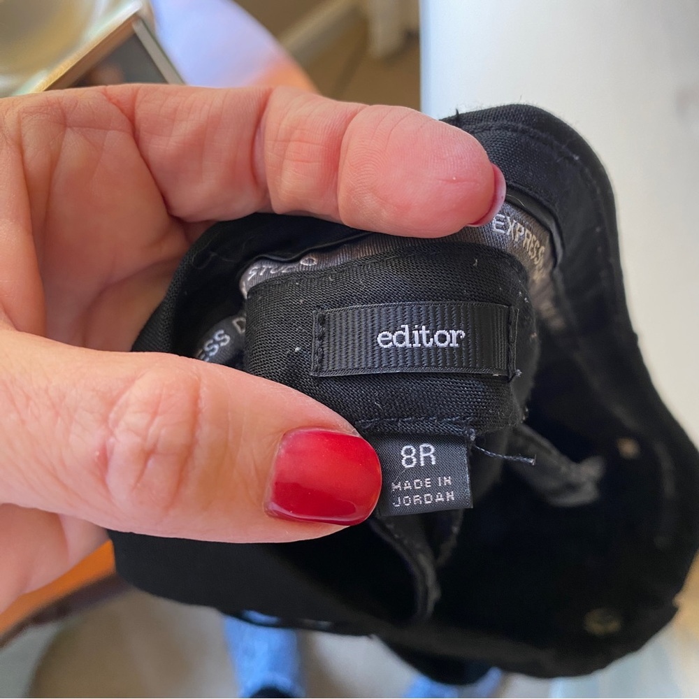 Express editor black wide leg dress pants.  Size 8R - Picture 3 of 6